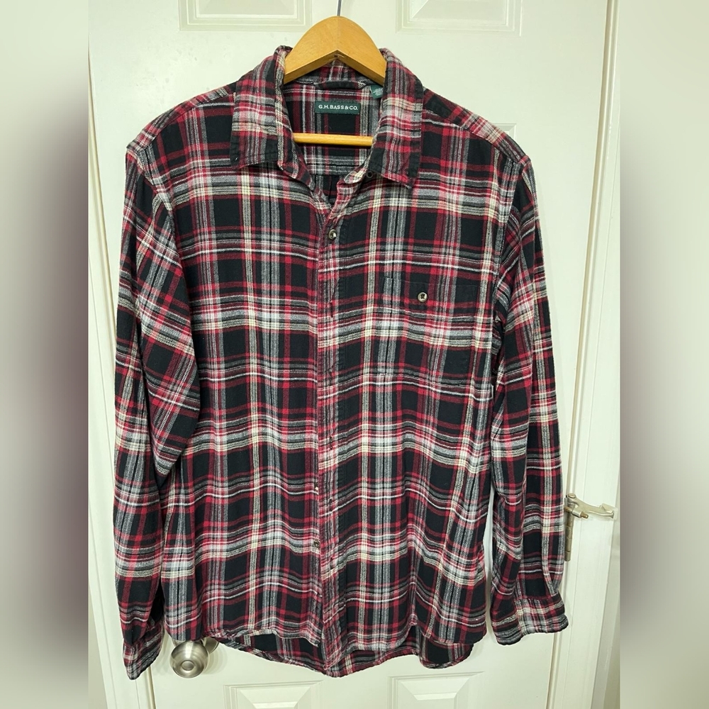G.H. Bass & CO. Long Sleeve Flannel
